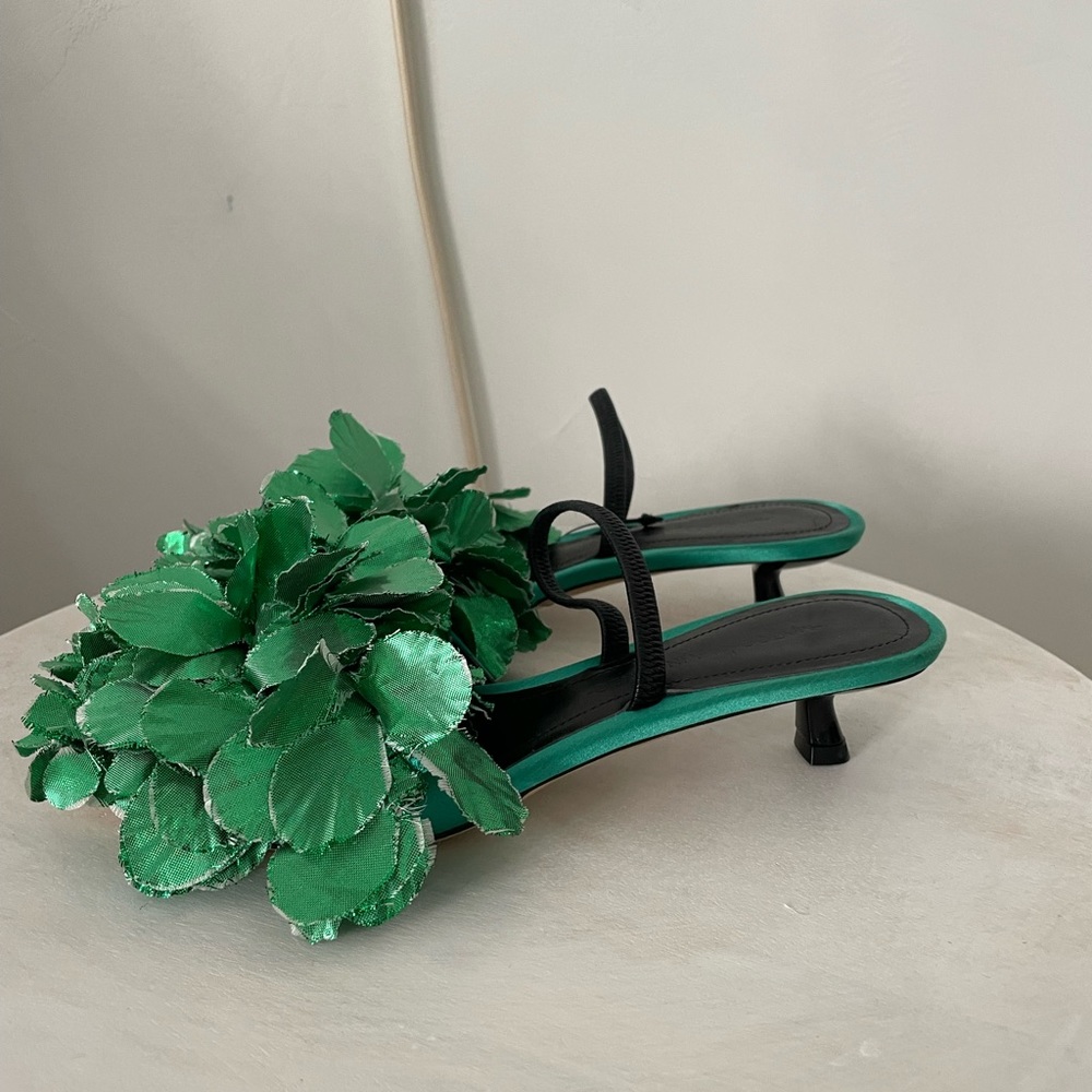 Marco De Vincenzo Green Slingback Sandals Size 35/5 - Picture 1 of 9